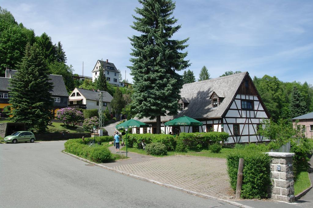 Wirtschaft & Pension Zum Huthaus Schneeberg  Kamer foto